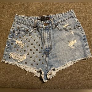 BDG half studded jean short
